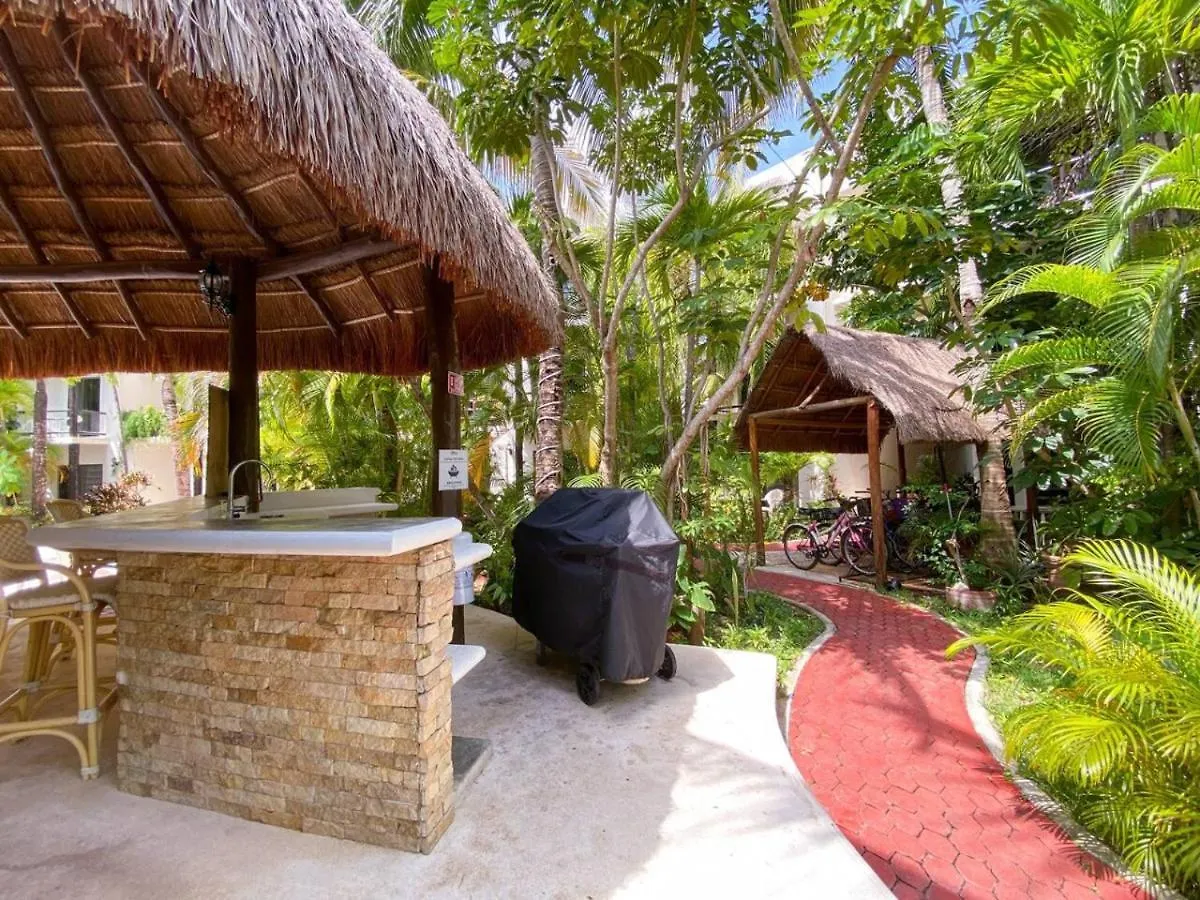 Beach Lovers Chic 2Br Home Dowtown - Sea At 100M Playa del Carmen Apartment